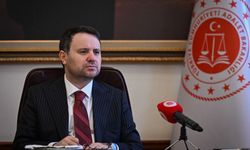 Bakan Gürlek: 10 yılı doldurmayan bir hakim, ticaret mahkemesi başkanı olmayacak