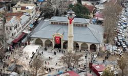 Kahramanmaraş’ın simgesi Ulu Camii’nde 1135 gün sonra ilk namaz