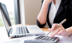 Eğitim-Bir-Sen: Kadınlar için haftalık çalışma süresi 4 güne düşürülmelidir