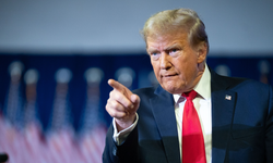 Trump: İran'a daha önce hiç görülmemiş bir güçle karşılık veririz