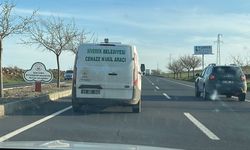 16 kişiyi yaralayan saldırgan sessizce toprağa verildi, ailesi koruma altına alındı