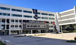 Antalya Büyükşehir Belediyesi'ne yönelik yeni operasyon; gözaltılar var