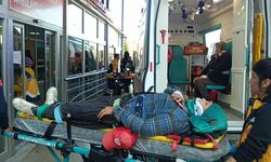 Adana'da tarım işçilerini taşıyan minibüs devrildi; 17 yaralı