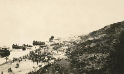 Avustralyalı gazeteci: İtilaf kuvvetlerinin talihsizliği, dahi bir Türk subayının Çanakkale’de bulunmasıydı