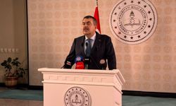 Bakan Tekin: Dijital dünyada çocuklarımızı hedef alan riskleri yapay zekayla izleyeceğiz