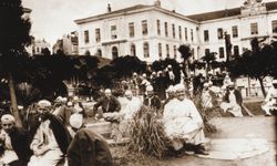 Çanakkale Savaşları sırasında yaralıların tedavisi için birçok okul hastaneye çevrilmiş