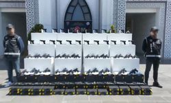 Durdurulan minibüste 60 tabanca ile mühimmat ele geçirildi