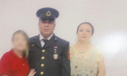 Emekli uzman çavuş eşi ve bir kızını öldürüp, bir kızını da yaraladıktan sonra intihar etti