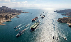 'Hürmüz'deki gemilerin mürettebatı ile görüşme halindeyiz'