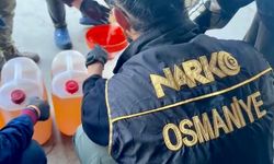 Otomobilin yakıt deposundan 48 kilo sıvı metamfetamin ele geçirildi