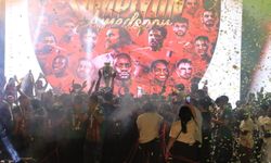 Amed Sportif Faaliyetler kupasını aldı