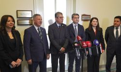 CHP heyeti, Meclis'te muhalefet partilerini ziyaret etti
