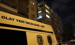İzmir'de 73 yaşındaki baba, oğlunu bıçaklayarak öldürdü