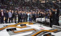 Robotlar, Antalya'da yarışıyor; 11 bin 200 katılımcı, 3 bin 600 robot sahnede
