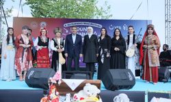 ‘Uluslararası Ninni Festivali’nde Anneler Günü’ne özel ezgiler seslendirildi