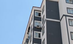 4 yaşındaki oğlunu kucağına alıp 8’inci kattan atlayan anne öldü, çocuğu yaşam mücadelesi veriyor
