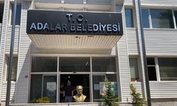 Adalar Belediyesi'ne 'rüşvet' operasyonu; Başkan Akpolat dahil 41 gözaltı