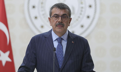 Bakan Tekin'den 'Mazerete Bağlı Yer Değişikliği' açıklaması
