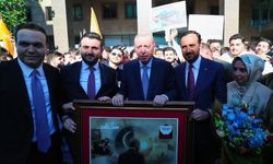 Cumhurbaşkanı Erdoğan'a AK Partili gençlerden Babalar Günü sürprizi