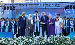 Cumhurbaşkanı Erdoğan, torunu Ömer Tayyip Erdoğan'ın mezuniyet törenine katıldı