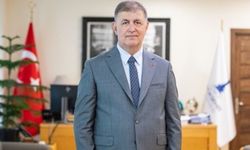İzmir Büyükşehir Belediye Başkanı Cemil Tugay, CHP’den istifa etti