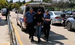 Uzman çavuş, tatil için geldiği kentte tartıştığı 2 kişiyi vurdu