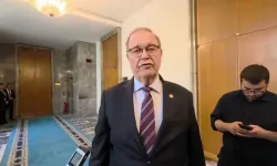 CHP'de kapalı grup toplantısı 25 milletvekili ile yapıldı