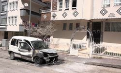 Eşinin evini kurşunlayıp otomobilini yakan sanığa tahliye kararı