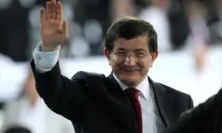 Ahmet Davutoğlu Siyaseti Bırakıyor mu? Kulislerde Çarpıcı İddia