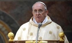 Papa Franciscus: "Dünya Nükleer Savaşın" Eşiğinde