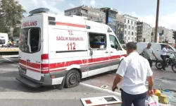 Vatan Caddesinde Ambulans Devrildi