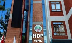 HDP İzmir İl Eş Başkanları Ve İlçe Başkanı Gözaltında