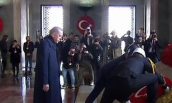 Devlet Erkanı Anıtkabir'de