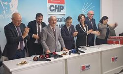 Aday Gösterilmeyen Büyükerşen'den CHP'ye Eleştiri