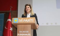 Özlem Ural, İYİ Parti'den İstifa Etti