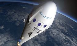 SpaceX, Dünyaya Dönüşü Bir Kez Daha Ertelediğini Duyurdu