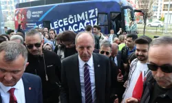 Muharrem İnce'den Özgür Özel'e: Ustana Sor