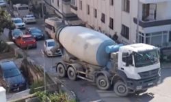 Maltepe'de Beton Mikseri Yola Beton Döktü