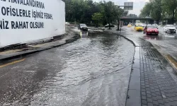 Ankara'da Sağanak Yağış ve Dolu Etkili Oldu