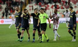 Sivasspor - Fenerbahçe Maçının VAR Kayıtları Açıklandı!