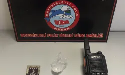 Edirne'de Üzerinde Askeri Personel Rozeti ve Telsiz Bulunan Taksiciye Gözaltı