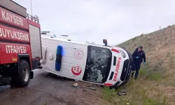 Kayseri’de Ambulans Kazası: Hastaya Giderken Hastanelik Oldular