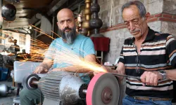 Antalya'da Bıçakçılarda Kurban Bayramı Yoğunluğu Başladı