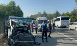 Tekirdağ’da İşçi Servisi ve Minibüs Çarpıştı; 2 Ölü, 9 Yaralı