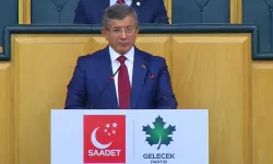 Davutoğlu: 15 Temmuz'da İnsanlar Cumhurbaşkanlığı Hükümet Sistemi Kurulsun, Diye mi Şehit Oldu