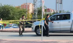 Konya'da, Oto Fareleri Kendilerini Takip Eden Polislere Ateş Açtı