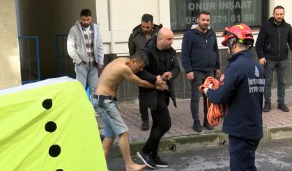 Küçükçekmece'de polis gelince kendini eve kilitledi; kapı kırılarak gözaltına alındı