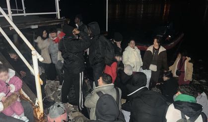 Bodrum'da 33 kaçak göçmen ile 3 göçmen kaçakçısı yakalandı