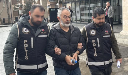 Bakan Gürlek’in tapu kayıtlarını sorguladığı iddia edilen tapu müdürü tutuklandı