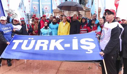 TÜRK-İş'ten Taksim Cumhuriyet Anıtı önünde 1 Mayıs açıklaması
